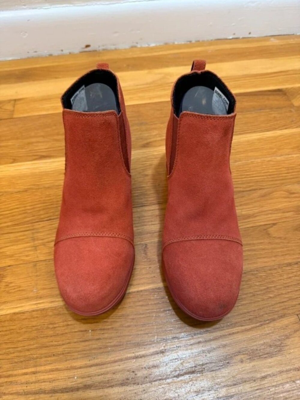 Sorel Evie Pull On Suede Wedge Heel Booties Lug Warp Red Sz 8 - Picture 3 of 12